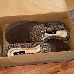 Clarks Brown Suede Slippers with Knit Cuff